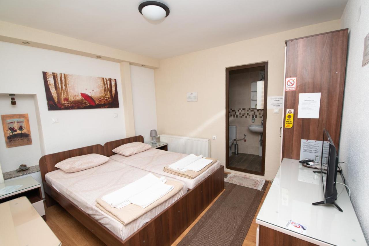Stone Bridge Apartments 비톨라 외부 사진